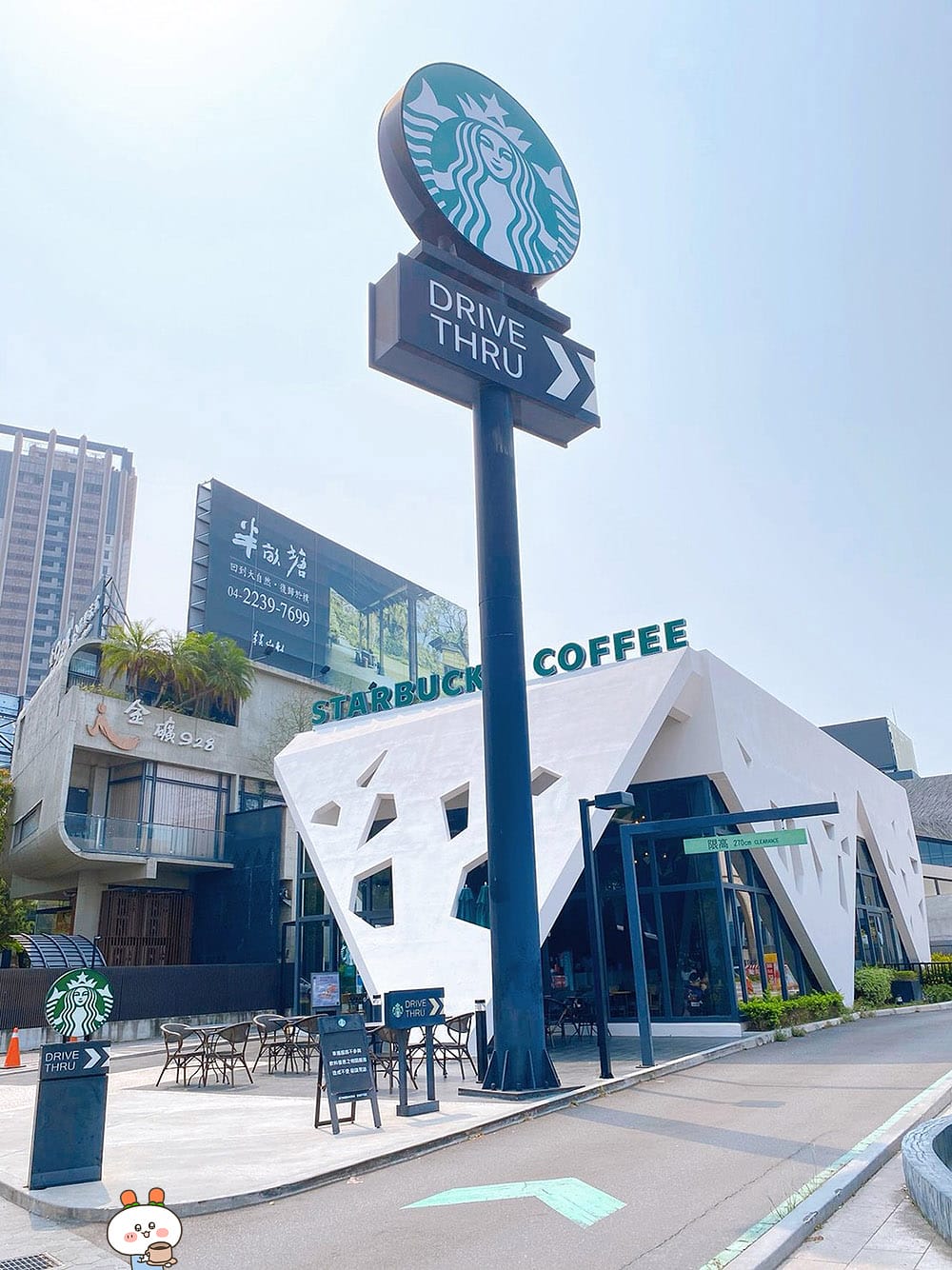 咖啡迷們，6間【特色星巴克門市】來囉！準備好手機拍照、打卡！
