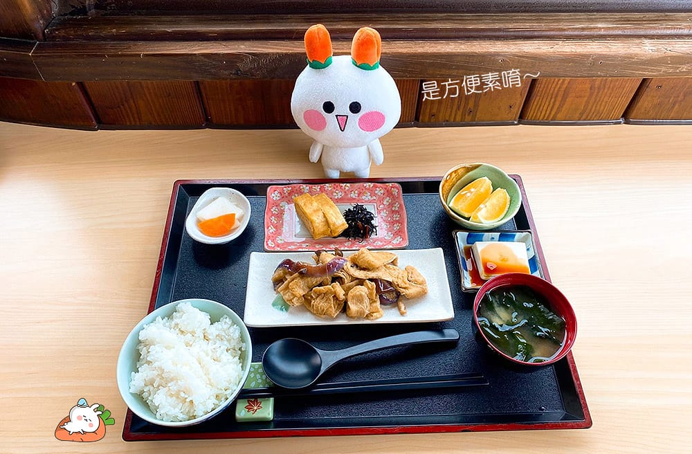 [新北住宿] 九份小町民宿｜眺望山海景小陽台，日式蔬食早餐