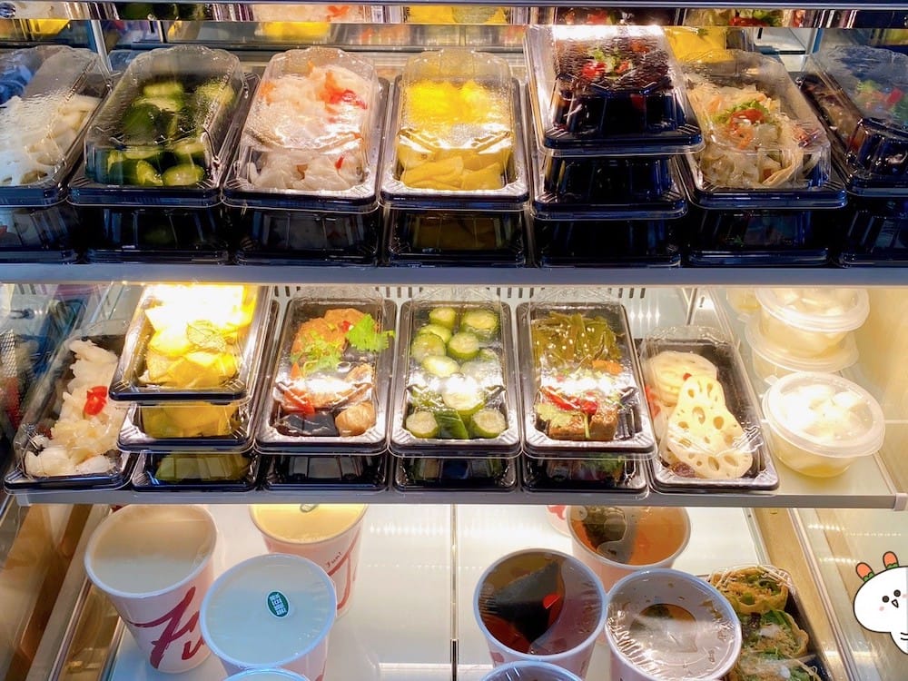 [新北] 芳珍蔬食｜八發雲集煎餃創意呈現，品嚐蔬食新滋味 (芳珍僅剩雲林 台南