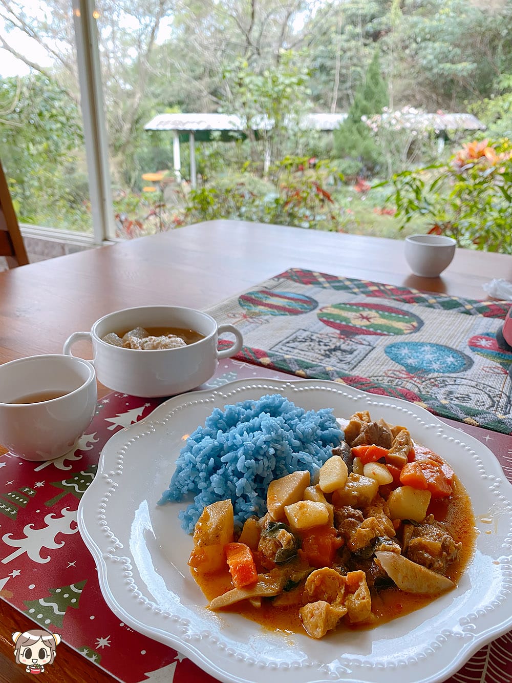 [新北] 沐浴自然光景 細味蔬食｜咖啡樹景觀花園Coffee Tree｜山海景咖啡廳