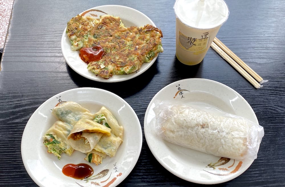 [新北] 蘭州素食閣｜蛋奶素豆漿蛋餅、便當和快炒的早午晚餐｜新莊