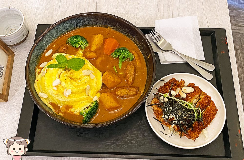 [新北] 藏身2樓的「菱紋蔬香咖啡館」素食生意這麼好？蛋包飯真的美味！