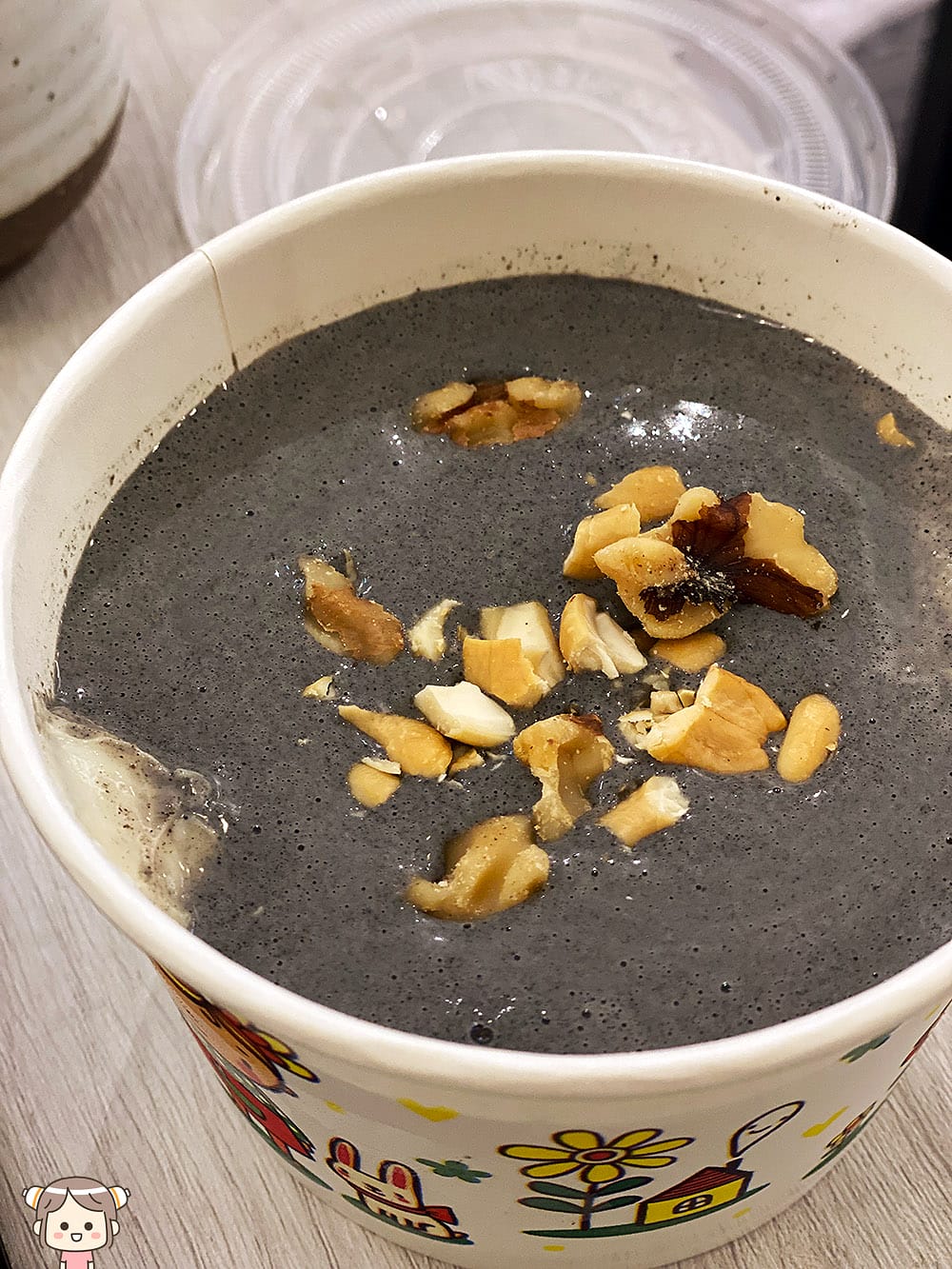 [新北] 藏身2樓的「菱紋蔬香咖啡館」素食生意這麼好？蛋包飯真的美味！