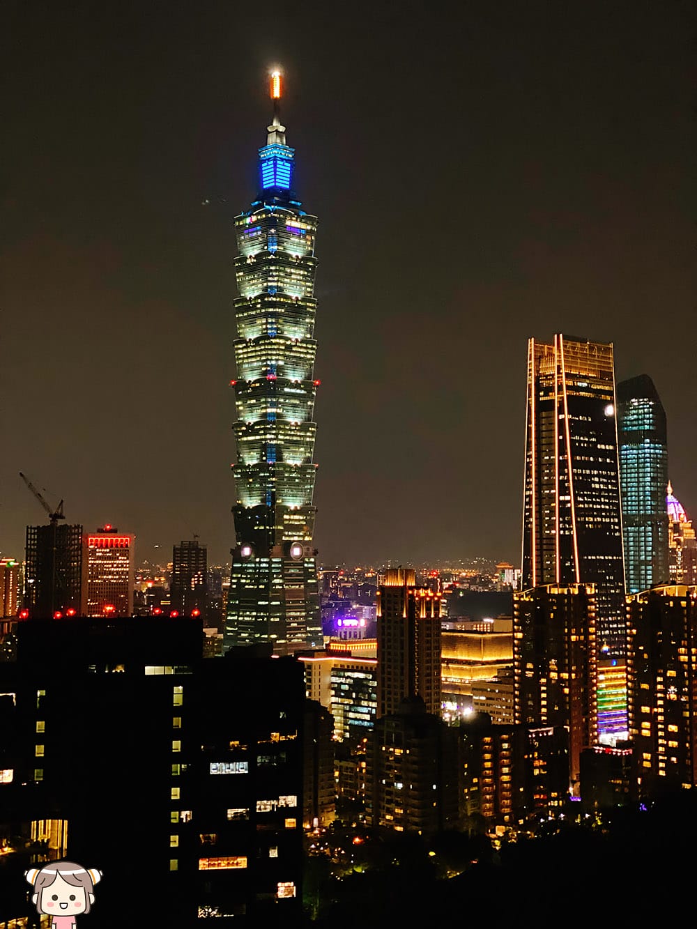 [台北] 象山日光珈琲 Sunshine Cafe｜懷舊復古風格咖啡店｜象山步道｜蔬食