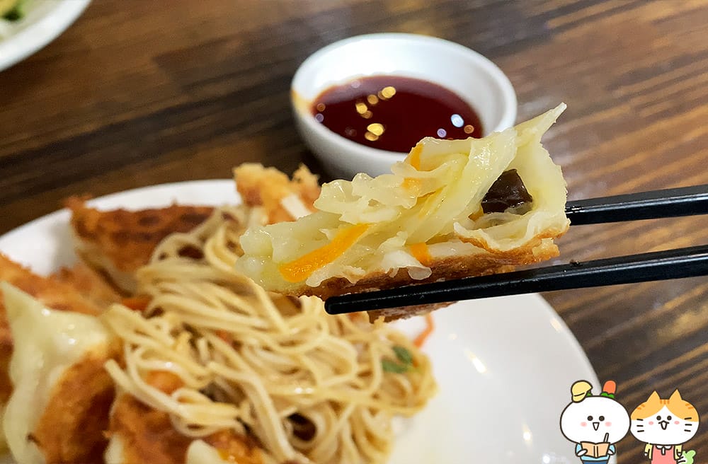 [新北] 老街美食新發現，大溪「小石。小時光」的美味與藝術之旅｜大溪老街 (影音