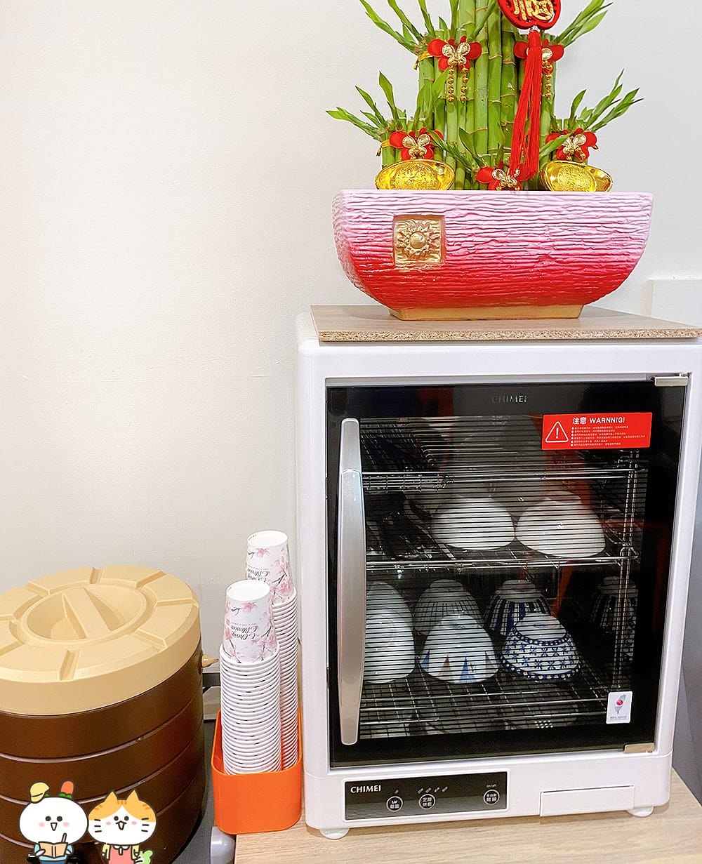 [新北] 宇宙蔬食｜讓你一口愛上泰式打拋飯！蔬食美味～麻婆豆腐飯｜蘆洲素食