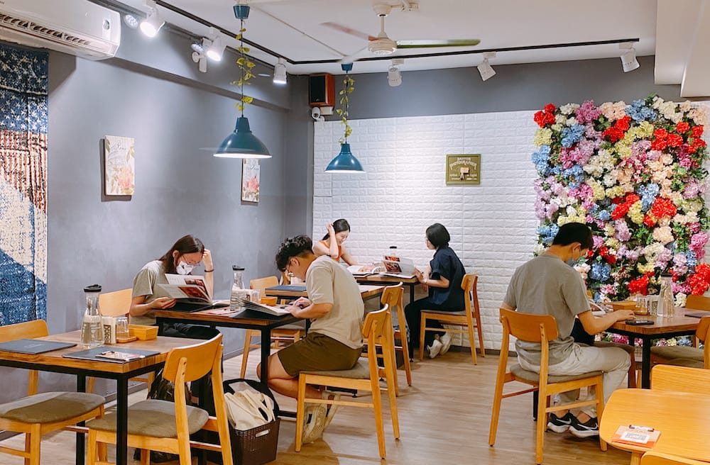 [台北] 蔬漫小姐回憶重現～未來肉漢堡與紅寶石果汁，美味依舊｜信義區蔬食