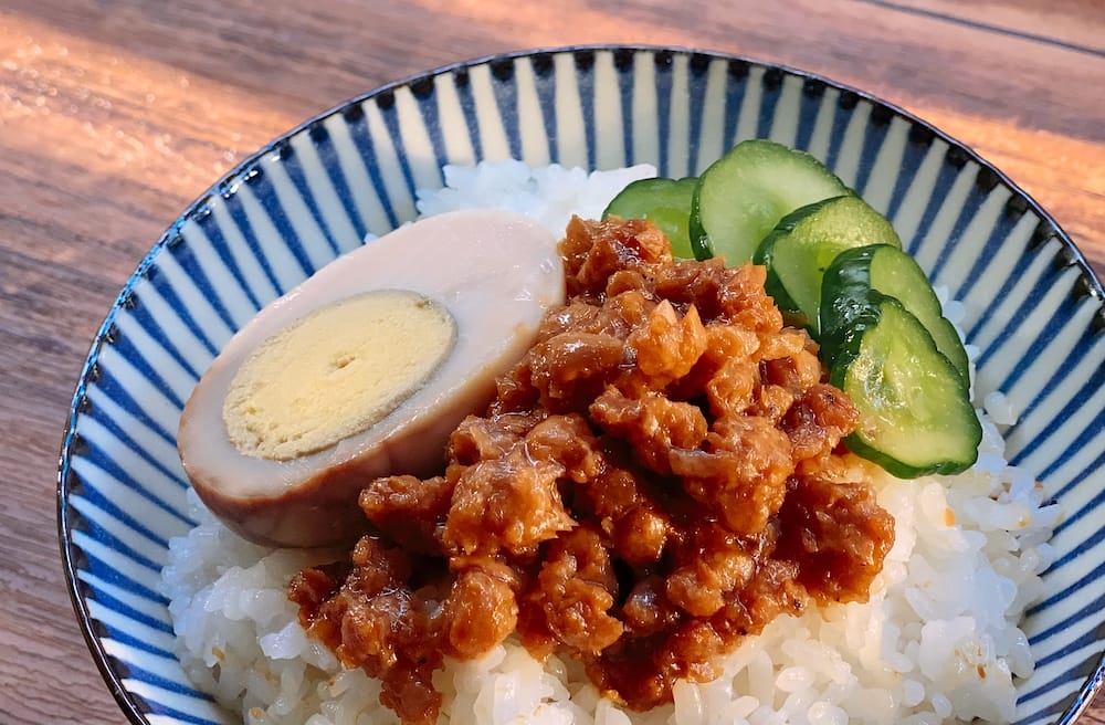 影音｜無需刀砧板！零廚藝也能做的素肉燥，保證多吃一碗飯｜食譜