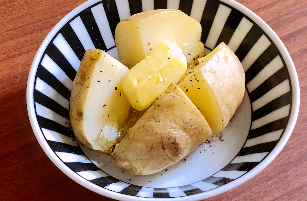 影音｜奶油馬鈴薯，快速又簡單的懶人料理｜微波爐食譜