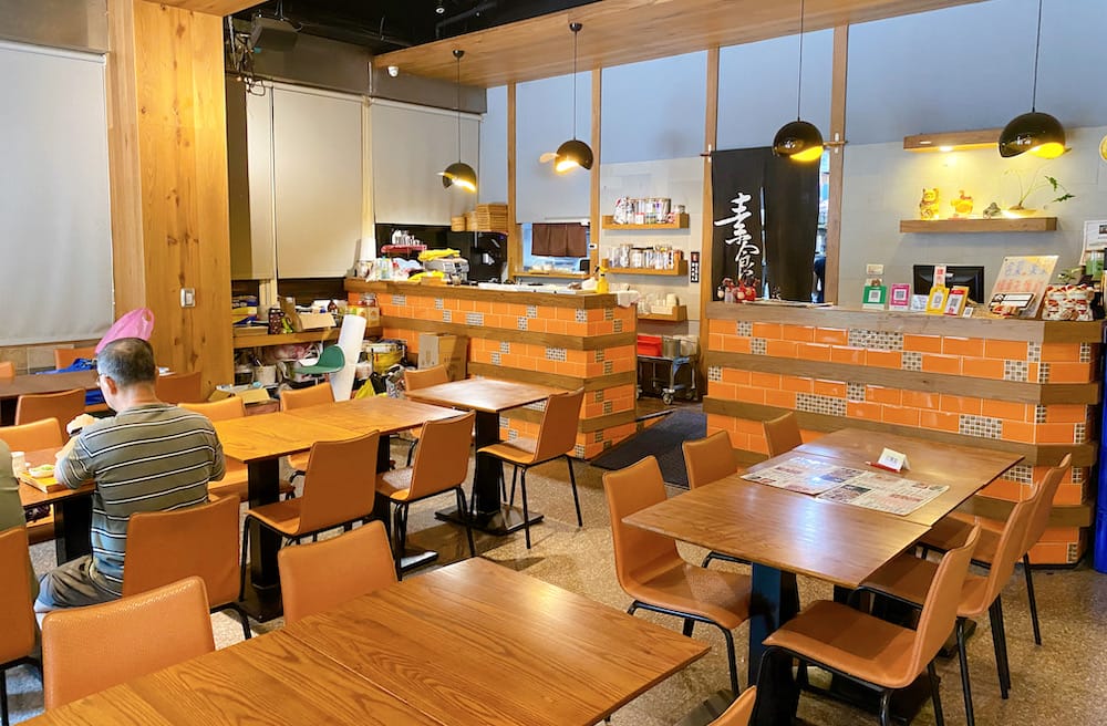 [新北] 素食堂 – 素德食堂｜讓人微笑的用餐時光｜捷運三重站 蔬食