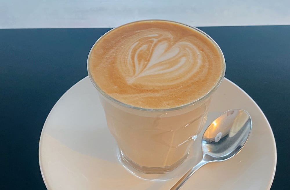 [台北] 華山午後散步｜在紙街咖啡找到寧靜的角落