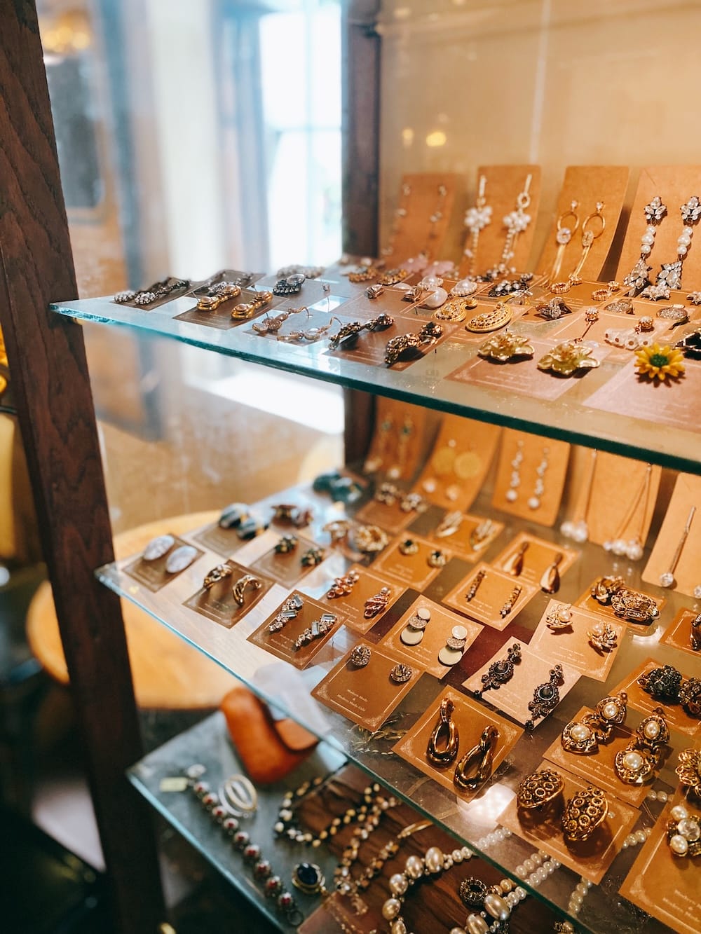 [台北] 雨天的大稻埕，在 Modern Mode 獨享一段復古的閱讀時光