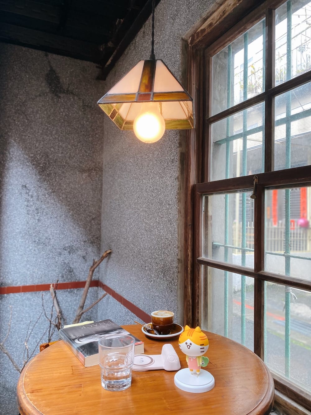 [台北] 雨天的大稻埕，在 Modern Mode 獨享一段復古的閱讀時光