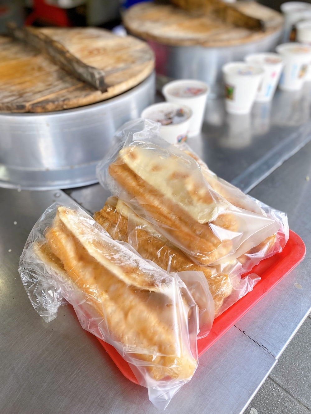 [台北] 充滿人情味的古早味素食早餐｜北投三合街｜捷運奇岩站