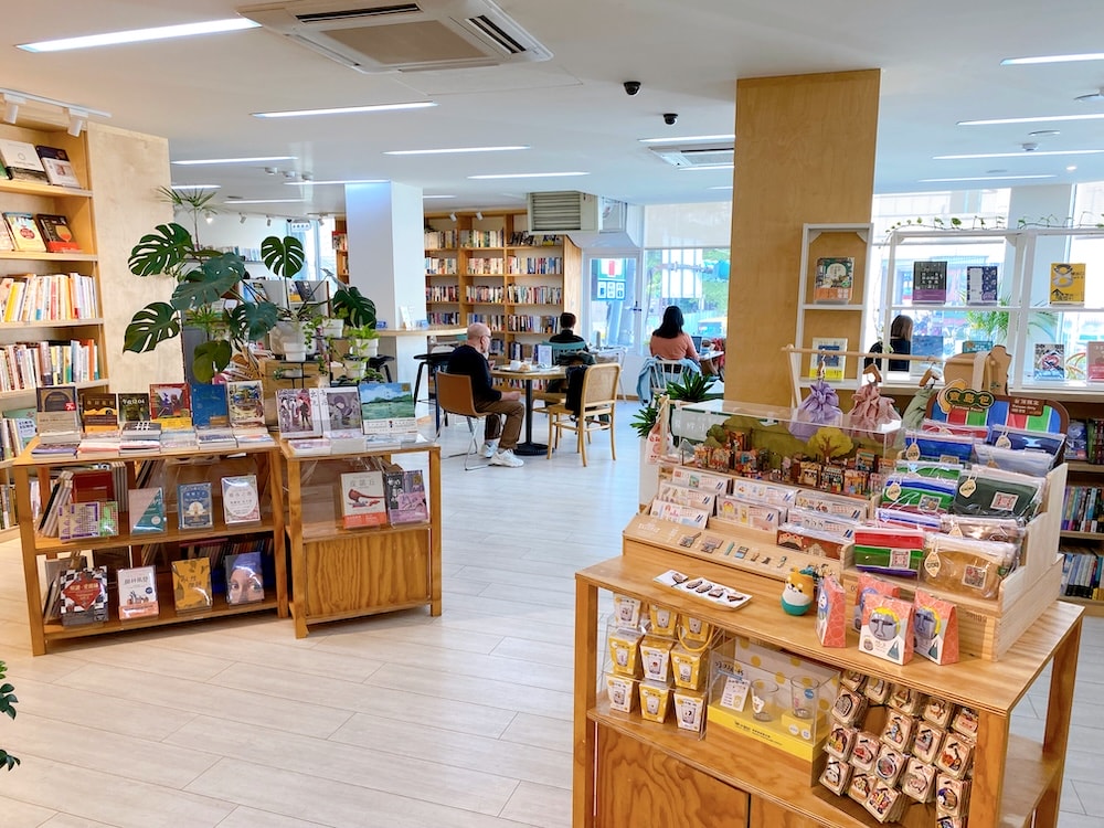 [台北] Reeds Coffee & Bakery｜咖啡與書香間，一個寧靜的午後