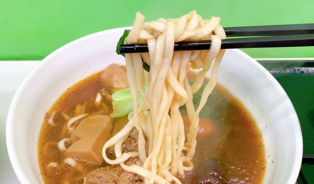 [台北] 蔬葉無敵家｜西門町逛街順路吃，紅燒牛肉麵湯頭超讚